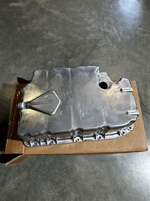 Піддон поддон маслоприйомник ОМ642 3.0 спрінтер Sprinter W906 W907