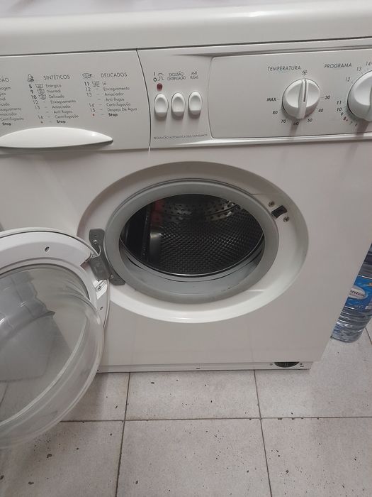 (Vendida)Maquina lavar roupa indesit  5a6kg