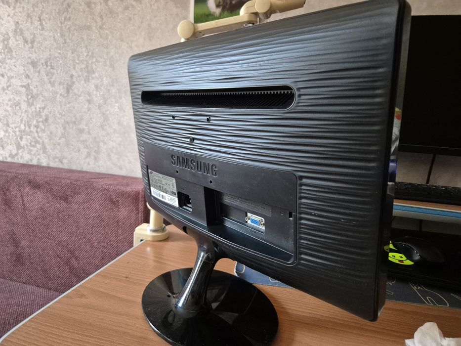 Монітор Samsung SynkMaster B1930 19"