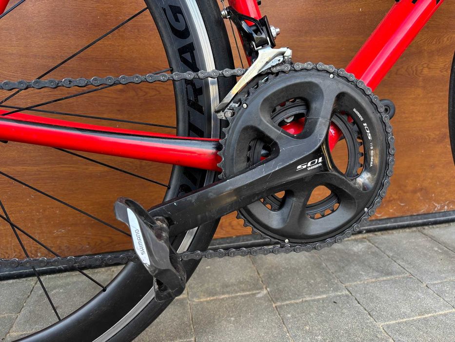 Trek Emonda SL 5 r. 58, Shimano 105, Koła 50 mm Bontrager Aeolus