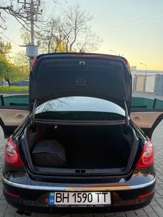 Продам  Volkswagen passat CC2008