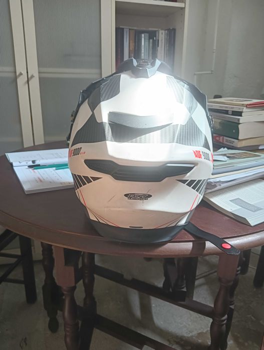 Capacete Scorpion ADF 9000 Exo