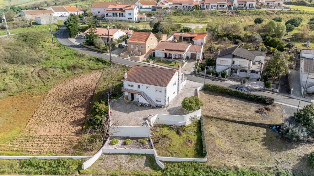 MORADIA T3 VILAR CADAVAL