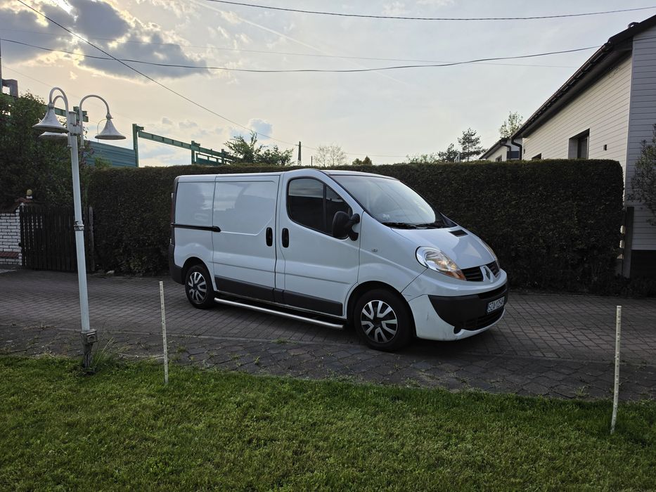 Trafic 2008r  2.0 D ladny stan