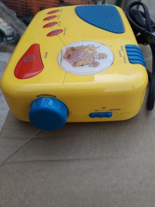 Vendo Rádio Despertador