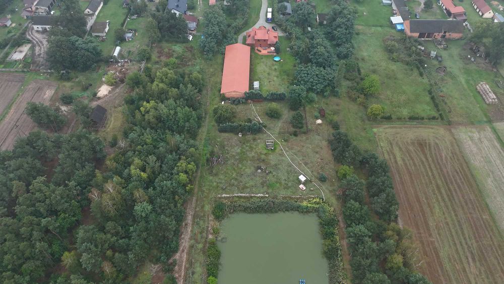 inwestycyjna działka ze stawem
