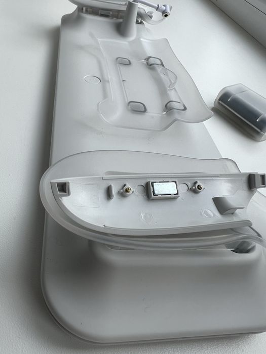 Зарядна док-станція