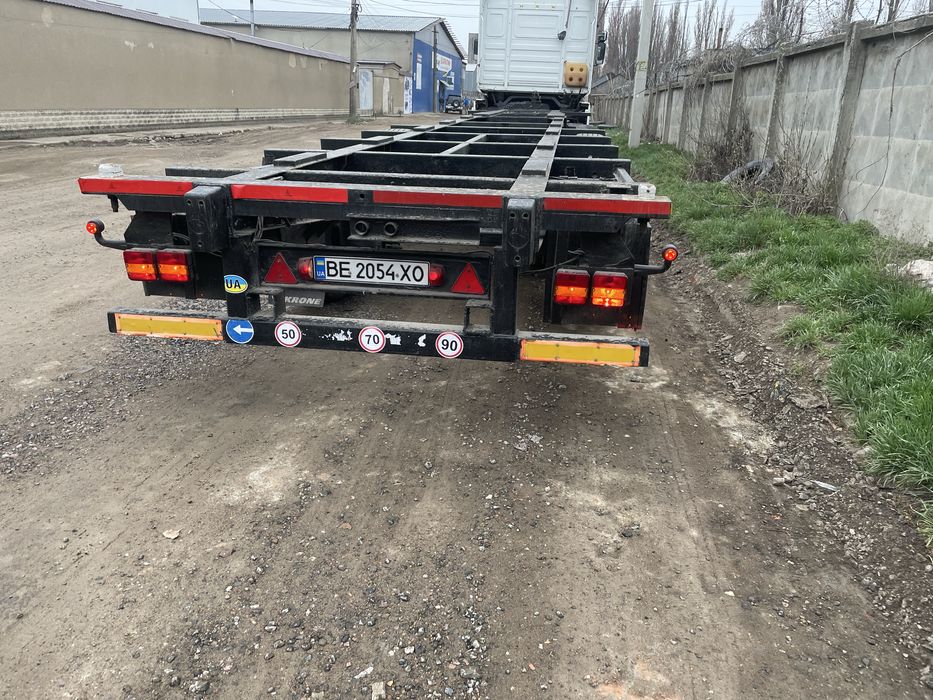 Продається напівпричип крона