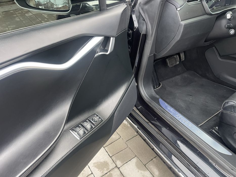 Tesla Model S Evropa