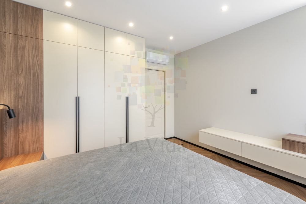 Продаж 2-кімнатної квартри Файна Таун 66,3 м² ЖК Файна Таун, Салютна,