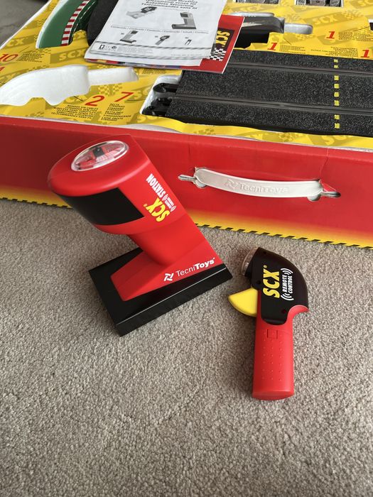Scx scalextric le mans