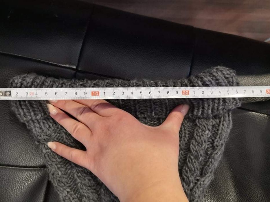 Komplet czapka komin dziany, pompon z królika