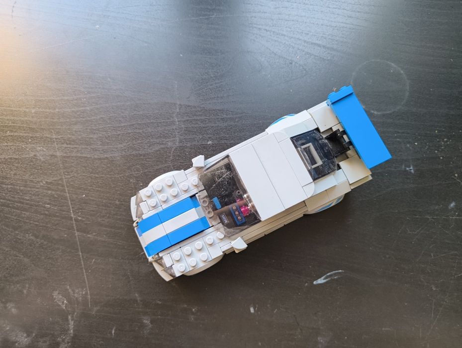 LEGO fast &furious Nissan Skyline GT-R r34