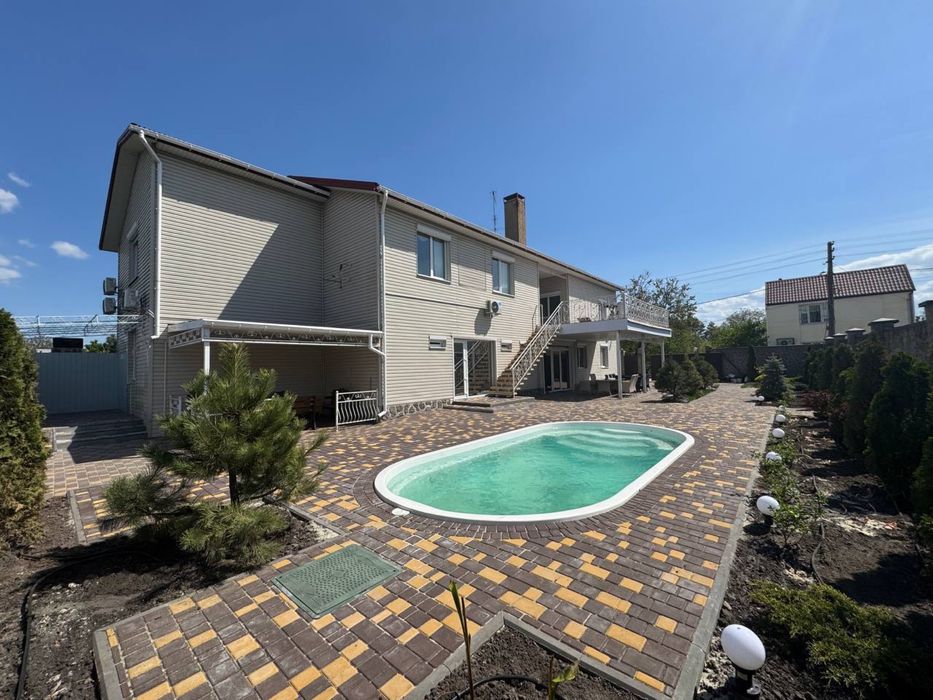 Продам Очень Хороший Дом на Голубом Озере