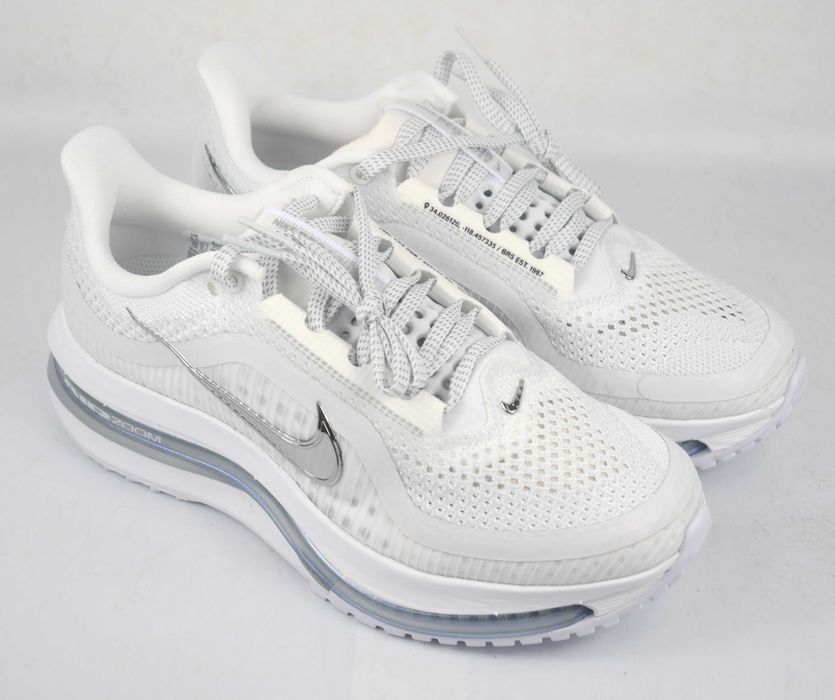 Buty do biegania Nike Pegasus Premium hq2593  roz. 38