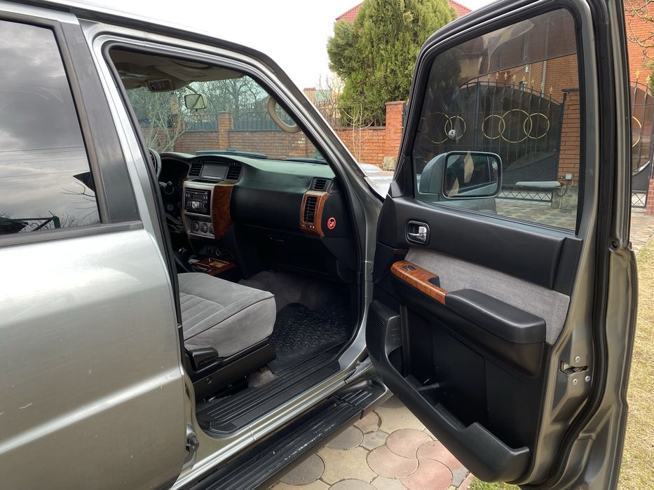 Nissan Patrol 2005 3.0 дизель Механіка. Нісан Патрол Y61