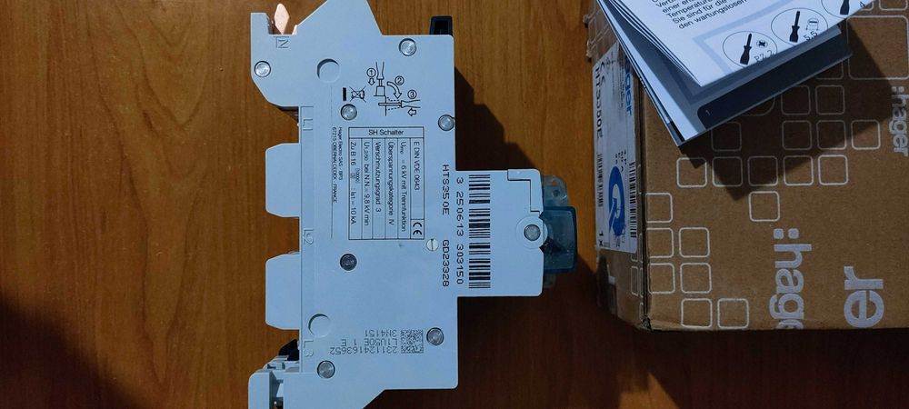 Wyłącznik selektywny Hager HTS350E