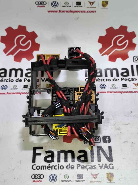 Caixa Fusíveis / SAM / BSI AUDI A4 B8