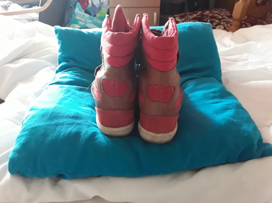 Sneakersy czerwone 39