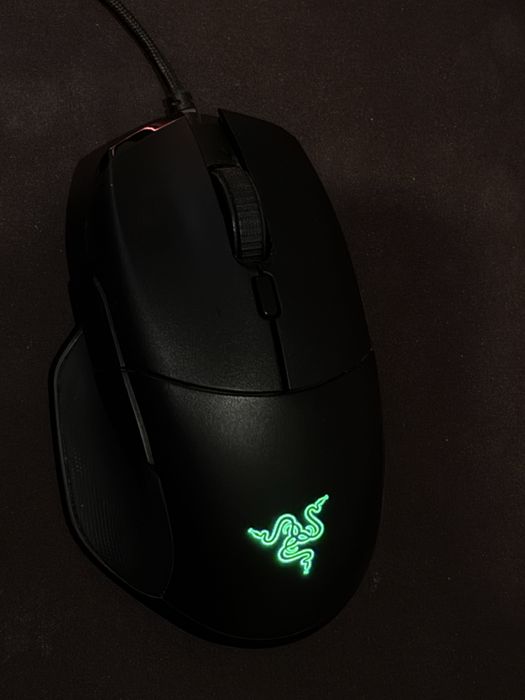 Razer Basilisk Essential