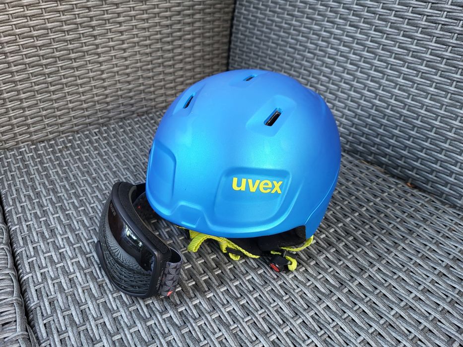 Kask narciarski dziecięcy Uvex