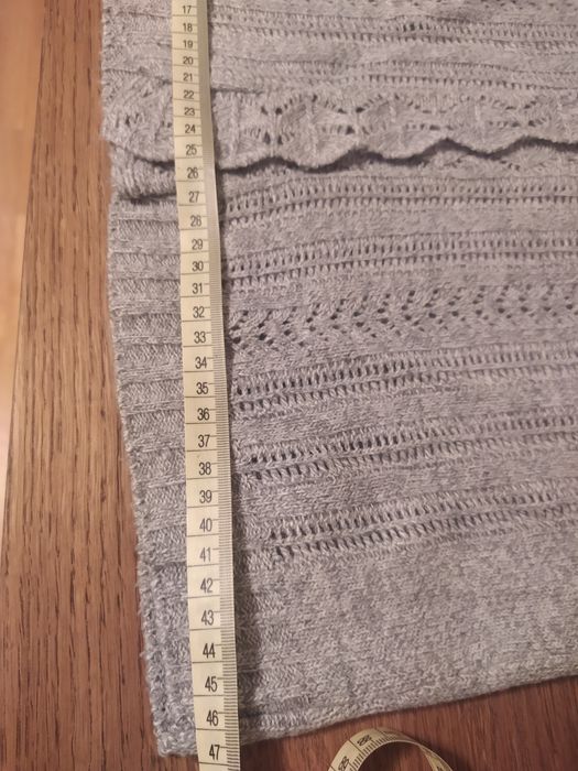 Szara kamizelka M/ narzutka/ sweterek