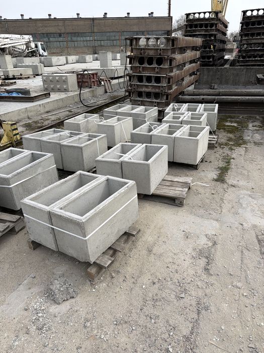 Donica betonowa 70x35x70