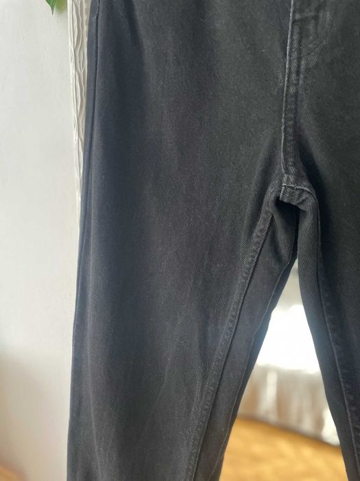 Sinsay spodnie mom jeans czarne szare efekt sprania wysoki stan M 38