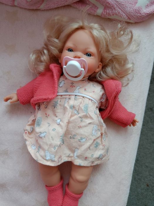 Lalka Llorens płacząca plus dodatkowe ubranko