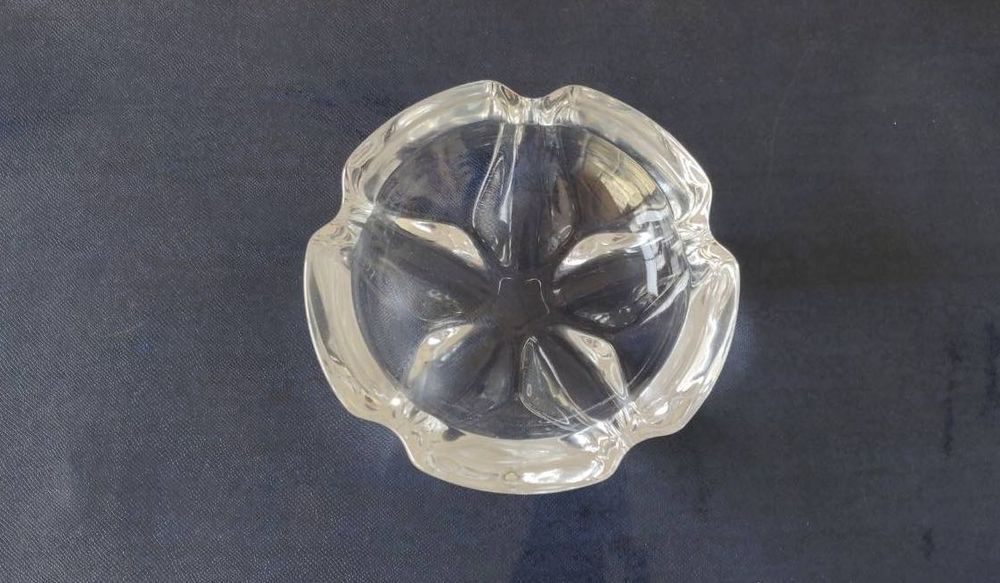 Cinzeiro em cristal Atlantis de 16 cm de diâmetro