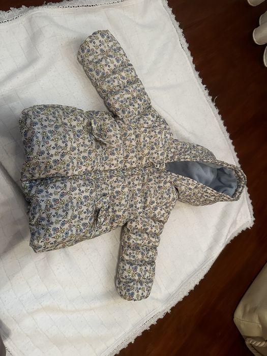 Курточка для дівчинки на 12-18 місяців