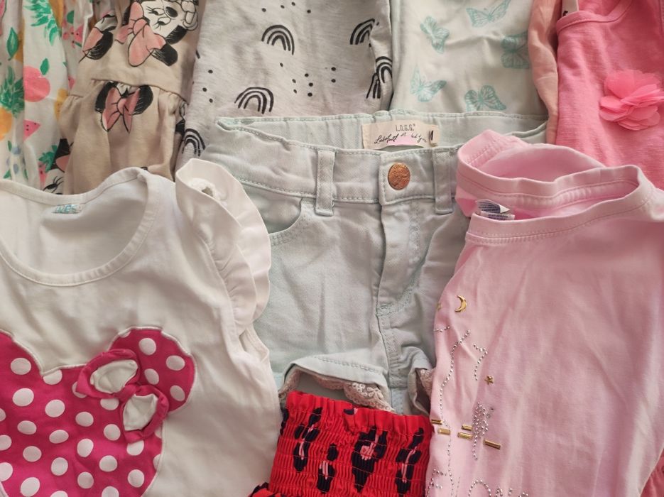 Пакет одягу для дівчинки 98 р стан гарний