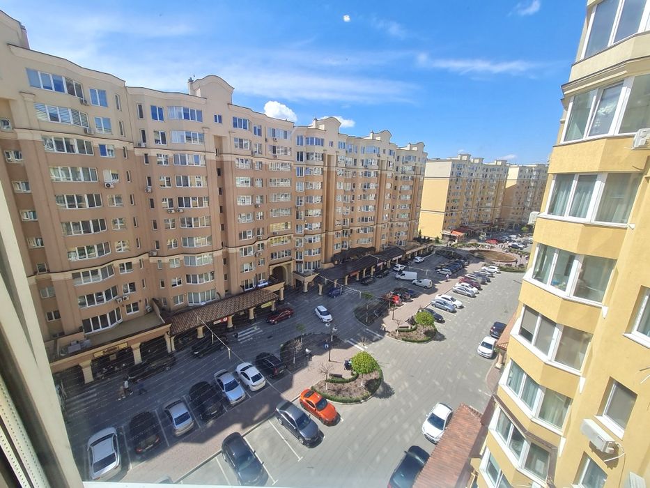 1к квартира (євро-двушка) в ЖК Софія Сіті. Центральна алея, Миру 35