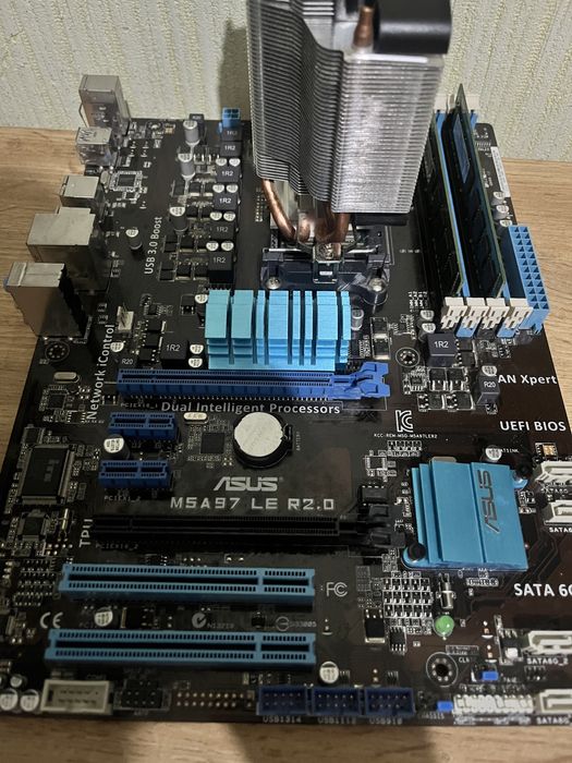 FX8320, 8gb ОЗУ, M5A97 LE R2.0, башта Zalman, ігровий комплект