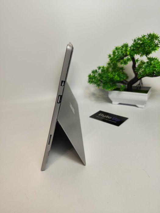 Tablet Microsoft Surface Pro 5 i5 8 GB/ 256 GB | Gwarancja