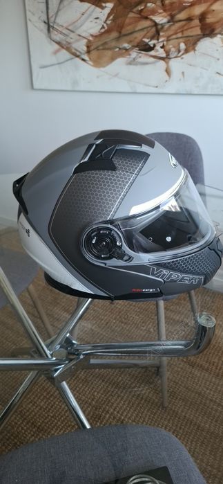 Capacete a estrear