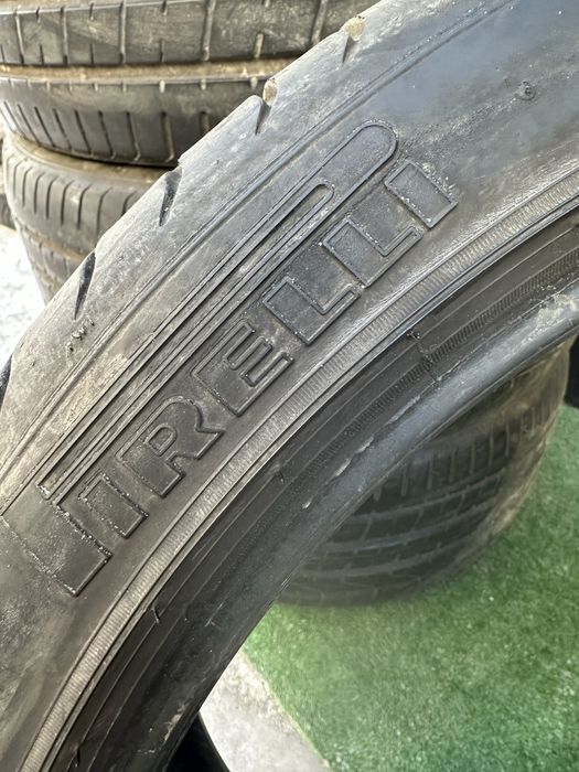 295/35 R21 Pirelli P zero 19г комплект шин  летних.