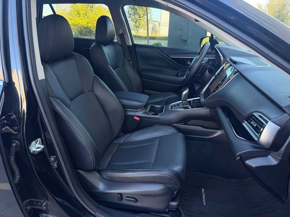 Subaru Outback Limited      2023