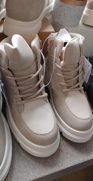 Traperki kremowe 36 jesienno zimowe