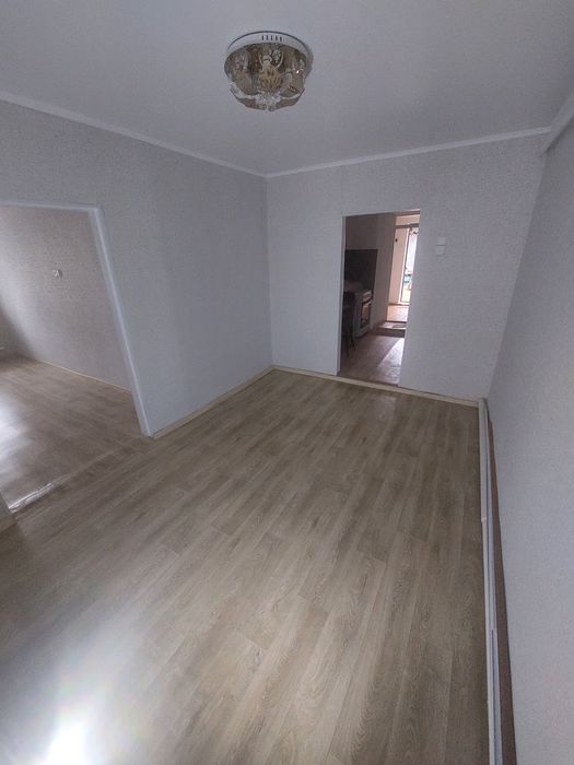 Продам Двокімнатну квартиру