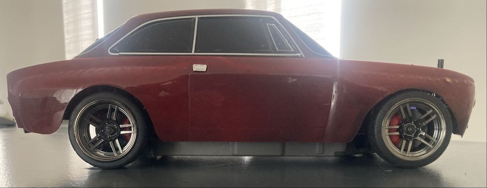 Rc alfa romeo 2000 gtam 4tec pro - traxxas 4wd novo com bodys