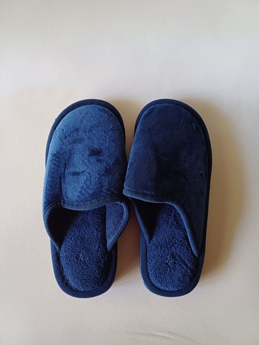 Chinelos/Pantufas azuis escuros (36) - NOVOS