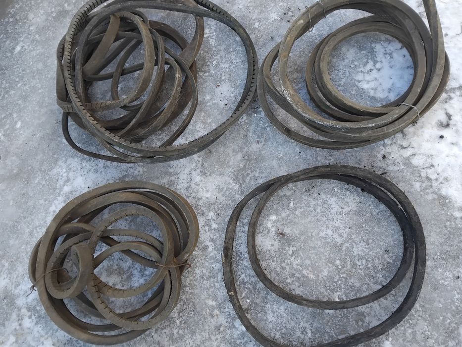 Ремень  клиновий