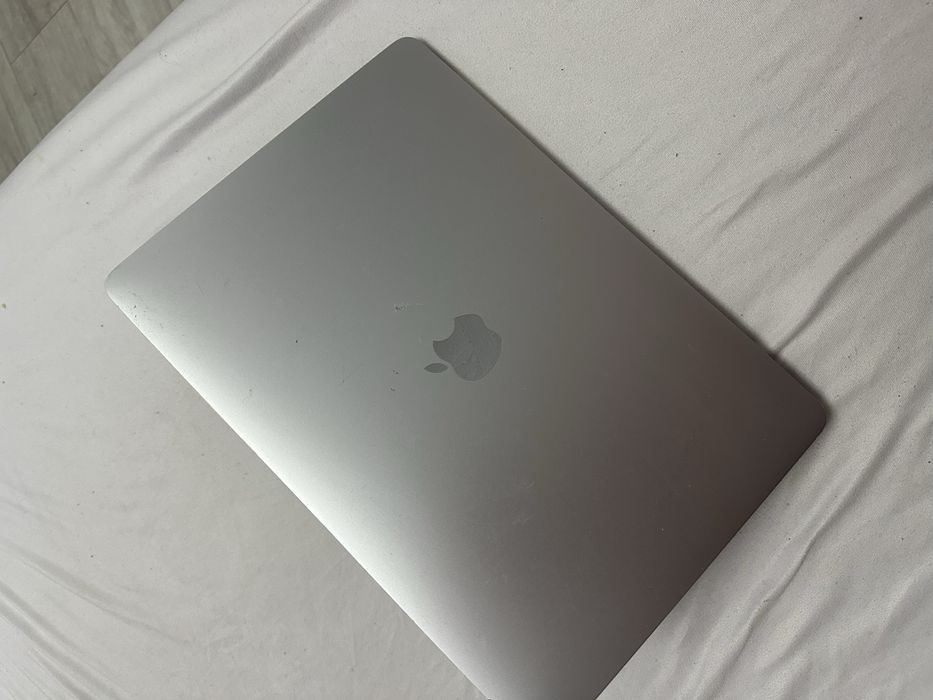 Macbook Pro A1708 2017 13.3” Intel Core i5