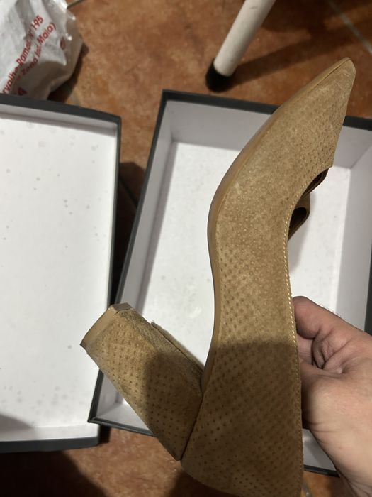 Sapatos  pretos salsa sapatos camel