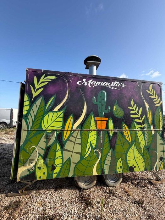 Roulotte / Trailer de Comida Equipado - Pronto a Faturar