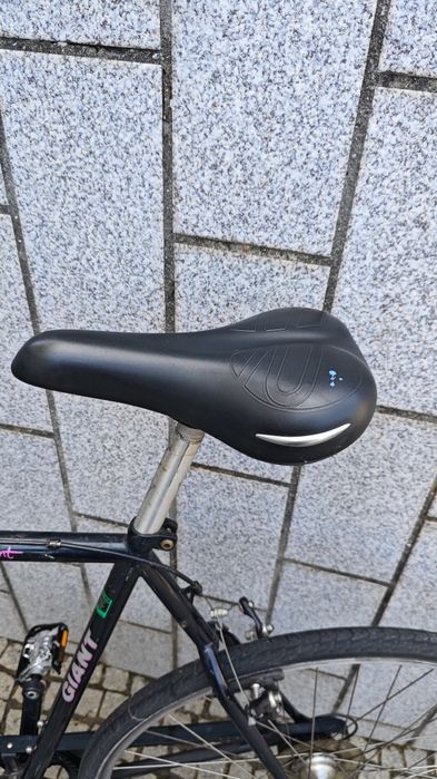 Giant Avant - Bicicleta Trekking/Cidade