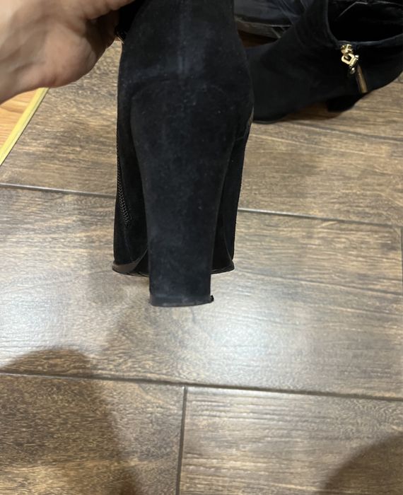 Жіноче взуття.бутільйони , черевички.