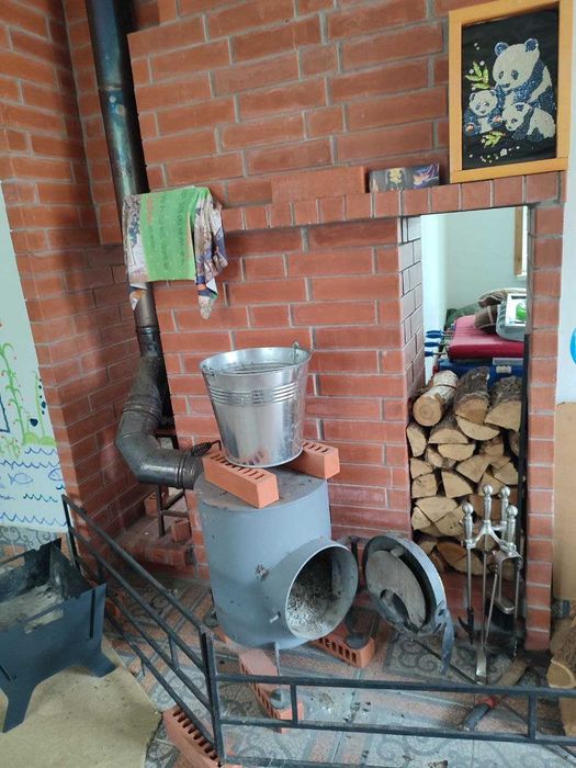 дом-дача, берег лимана, до моря 5 км.