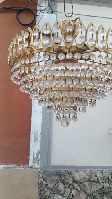 Candeeiro em forma chuveiro